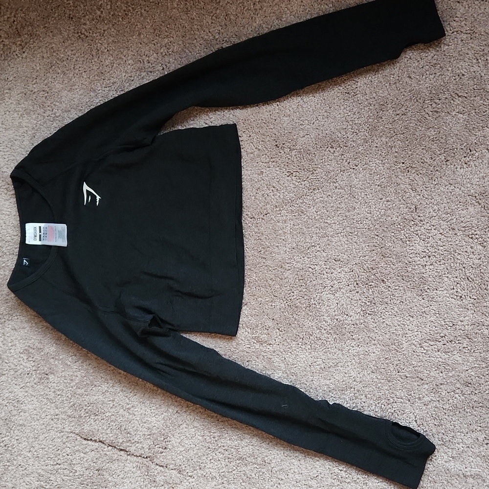 Women's Gymshark Excerise Top Size Small!